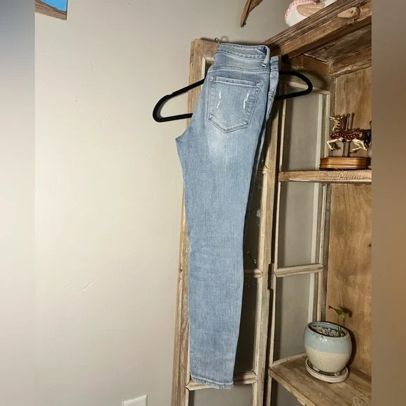 Vervet Skinny Jeans - Picture 3 of 6